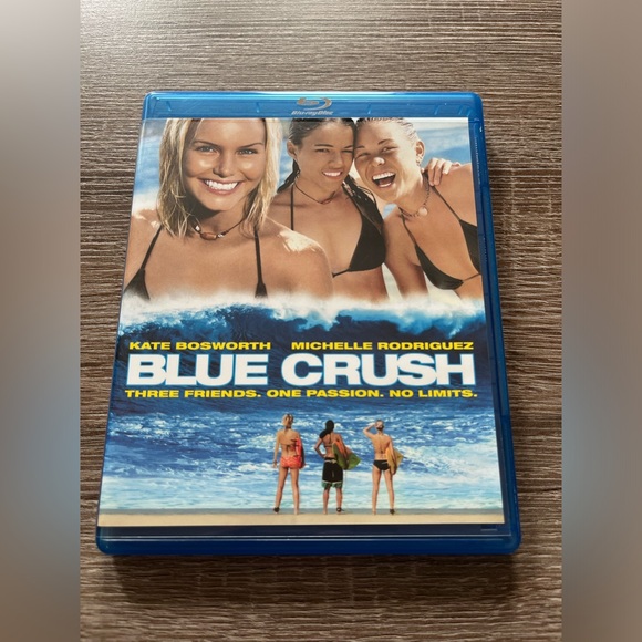 📀 3/$15 or 4/$20 📀 Blue Crush Bluray - Picture 1 of 3